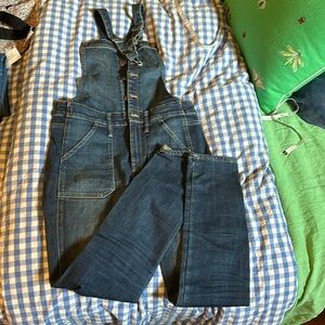 Madewell size small, stretch denim overalls, button up, size S